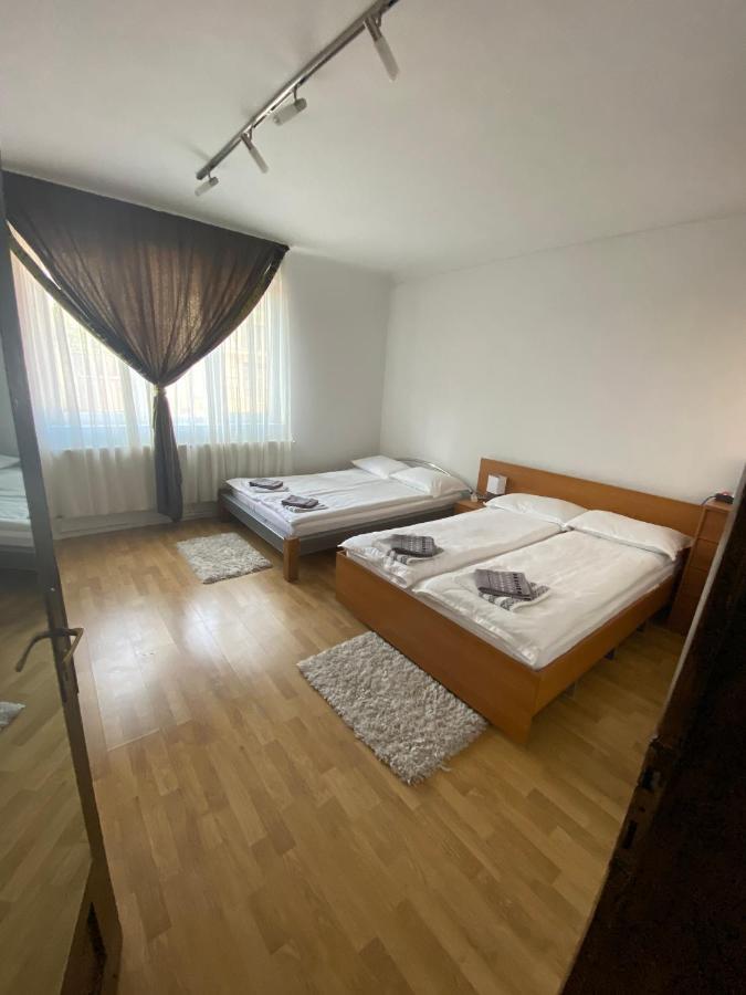 Vila Permissive Kluž Exteriér fotografie
